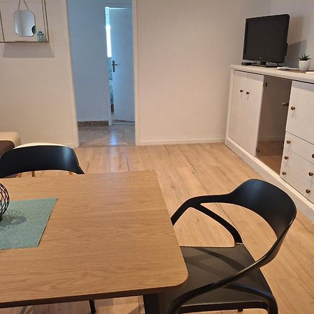 Apartments Nina M Baška Voda Dış mekan fotoğraf