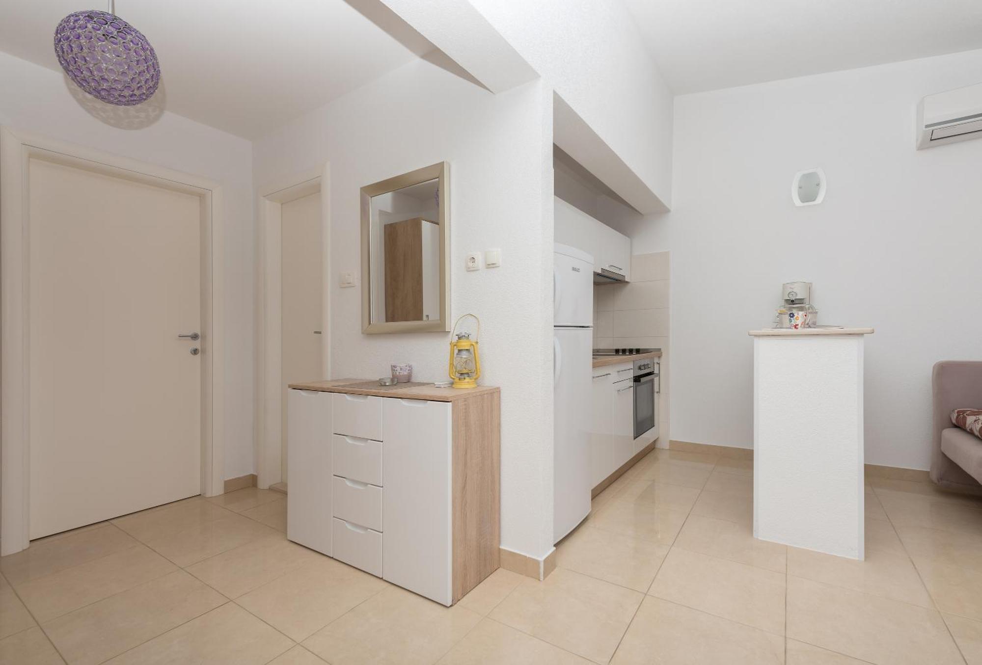 Apartments Nina M Baška Voda Dış mekan fotoğraf